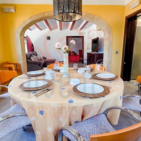 Holiday home Casa Oasis By Live It Cb